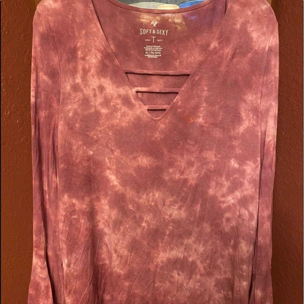 American Eagle Soft and Sexy top